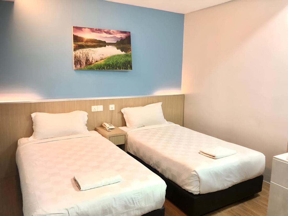Double Happiness Hotel Sitiawan Buitenkant foto